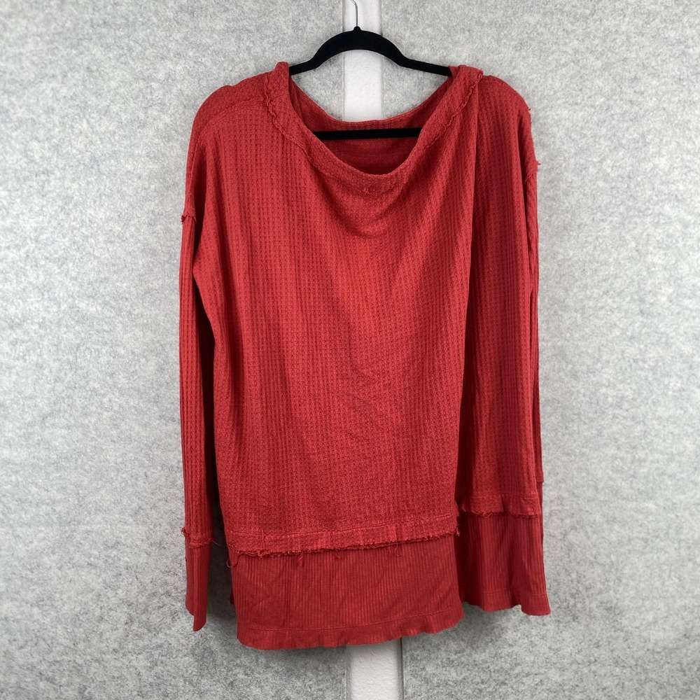 We The Free Shirt Womens Medium Red Waffle Knit Raw Hem Long Sleeve Tunic